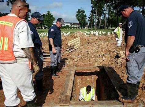 Texas' death row inmate laid to rest