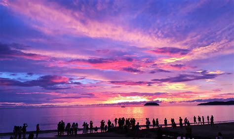 Tanjung Aru Beach, the Sunset and Lover Beach of Sabah - MySabah.com