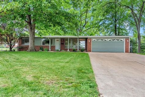 Florissant, MO Real Estate - Florissant Homes for Sale | realtor.com®