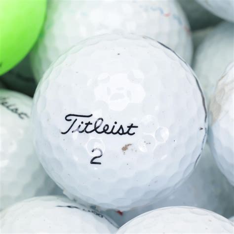 100 Assorted Titleist Golf Balls | EBTH