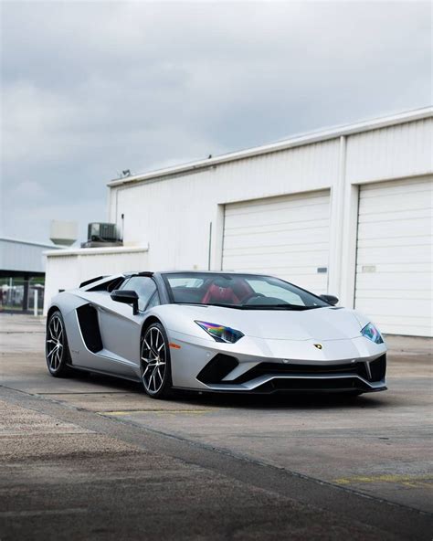 Lamborghini Aventador S | Fast sports cars, Classic cars, Car wheels