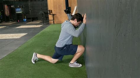 Kneeling Ankle Dorsiflexion Mobility - Knee to Wall - YouTube