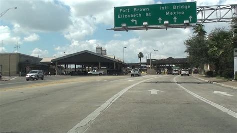 BROWNSVILLE, TEXAS - MATAMOROS, MEXICO BORDER CROSSING | Brownsville, Matamoros, Brownsville texas