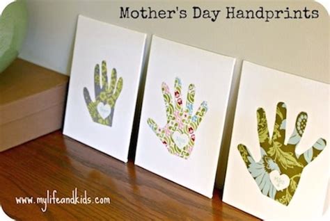 Easy Kids' Handprint Art for Mother's Day - Mod Podge Rocks