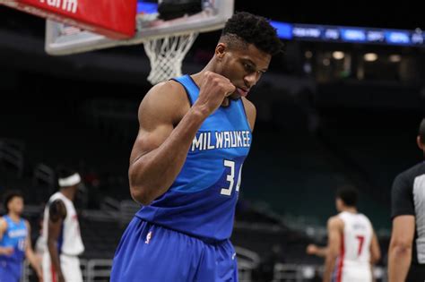 NBA: Giannis Antetokounmpo powers Bucks past Magic – Filipino News