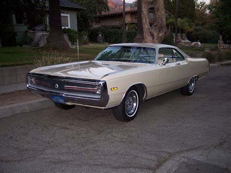 Lengthy Survivor: 1970 Chrysler Newport | Barn Finds