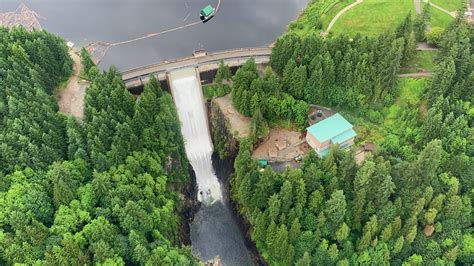 Cleveland Dam testing underway in North Vancouver along Capilano River