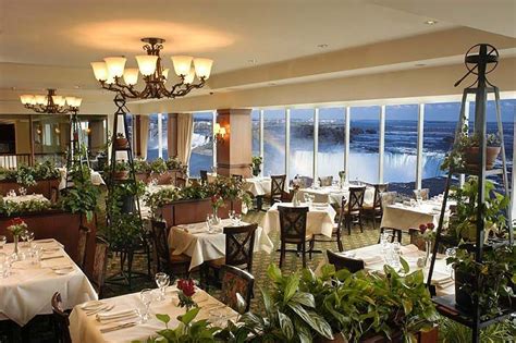 Restaurant overlooking Niagara | Niagara falls restaurants, Restaurant ...