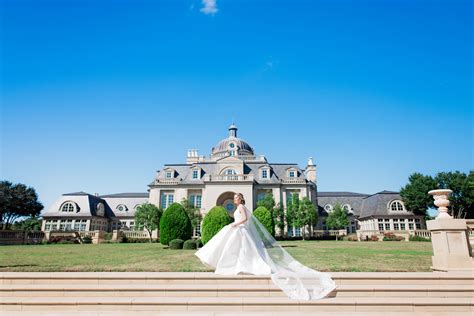 The Olana, Hickory Creek | Luxurious Mansion Wedding Venue in Texas | Mansion wedding venues ...