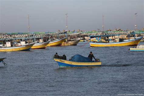 Israel navy detains 3 fishermen off Gaza coast – Middle East Monitor