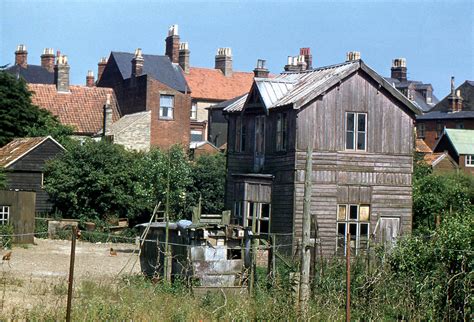 50 Amazing Color Photos Document Everyday Life of England in the 1950s ~ vintage everyday