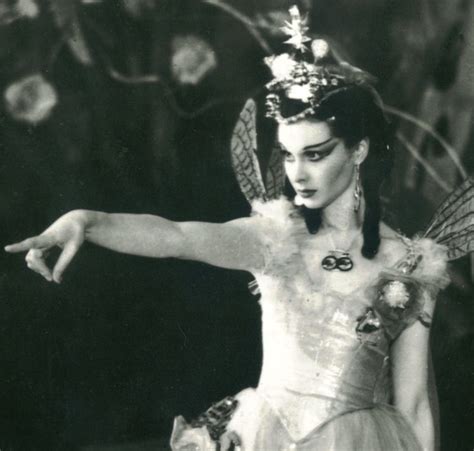 Gods and Foolish Grandeur: Vivien Leigh as Titania in A Midsummer Night ...