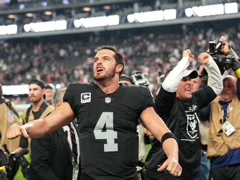 Las Vegas Raiders: Understanding Derek Carr's trade value