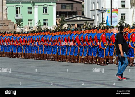 Mongolian Armed Forces Honorary Guard In Traditional Uniform On The Sukhbaatar Square ...