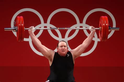 Laurel Hubbard out of weightlifting final after failing to register a lift - Go Fashion Ideas