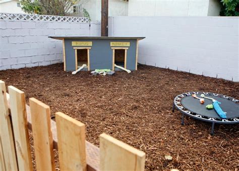 doggie backyard kennel ideas DIY