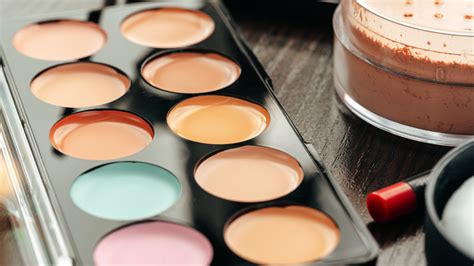 The Ultimate Guide To Color-Correcting Concealers