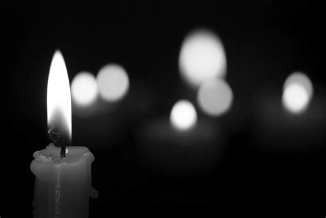 Candlelight memorial service to be held April 27 to honor, remember students, faculty and staff ...