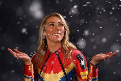 With Strange Award On The Line, Mikaela Shiffrin Rises Above Injury At ...