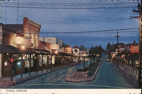 Street Scene Folsom, CA Postcard