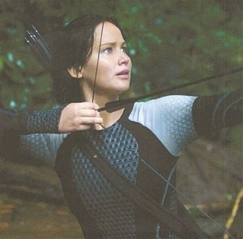 The Hunger Games Catching Fire Katniss Everdeen knows how to - EroFound