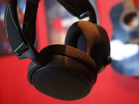 SteelSeries Arctis 7X Xbox headset review: Great sound with an edge in ...