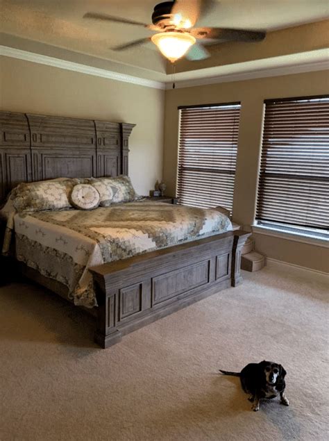 Bedroom with beige carpet before being painted