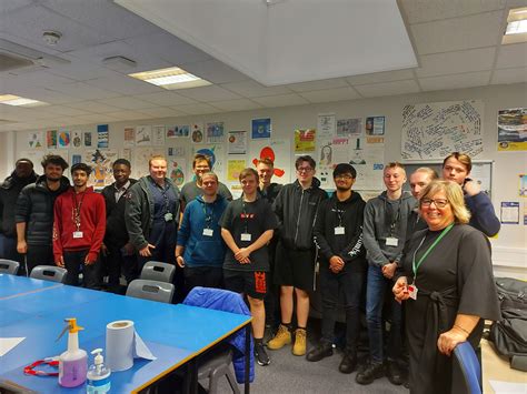 Havering College students see construction in action | Willmott Dixon