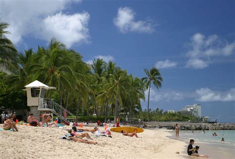 Free Wakiki beach Stock Photo - FreeImages.com