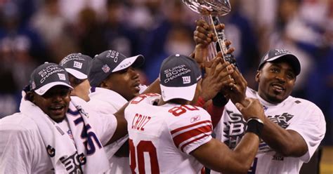 Giants beat Patriots 21-17, win Super Bowl - CBS News