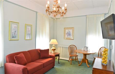 Penn Wells Hotel & Lodge (Wellsboro, PA) - Resort Reviews - ResortsandLodges.com