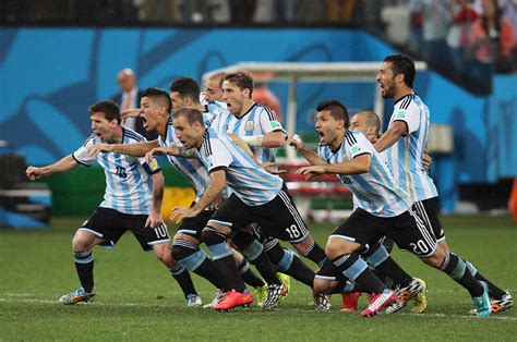 World Cup 2014 Final: Germany vs. Argentina Date, Start Time, Location and More | Bleacher Report