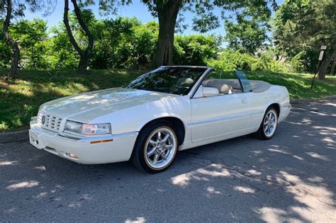 1996 CADILLAC ELDORADO CUSTOM CONVERTIBLE