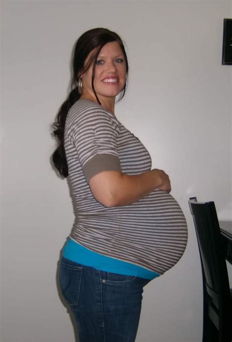 36 weeks pregnant with twins – The Maternity Gallery