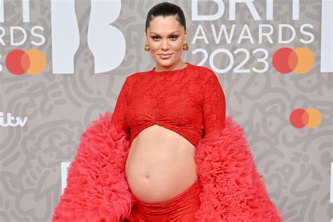 Pregnant Jessie J Reveals She's Having a Baby Boy, Shows Bump at BRITs