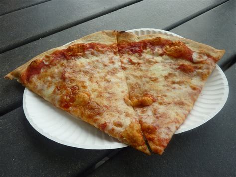 New Park Pizza: A Howard Beach Institution | I Dream Of Pizza