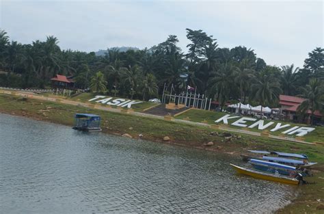 pakej tasik kenyir: Sejarah Tasik Kenyir