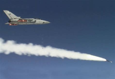 There’s No Escaping MBDA’s Meteor Missile | Aviation International News