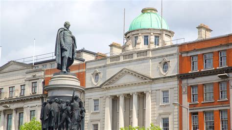 Daniel O'Connell Statue, City Centre Dublin holiday accommodation: short-term house rentals ...