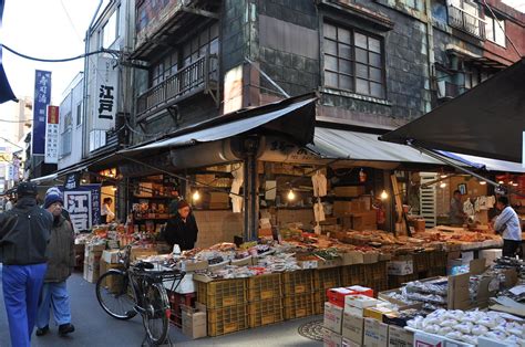 Tokyo Tour 3: Tsukiji Fish Market Tour