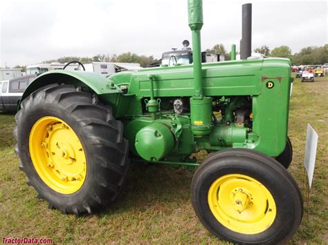 TractorData.com John Deere D tractor photos information