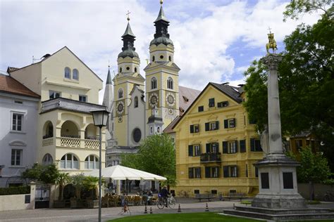 Brixen - Cathedral (1) | Seiser Alm | Pictures | Italy in Global-Geography