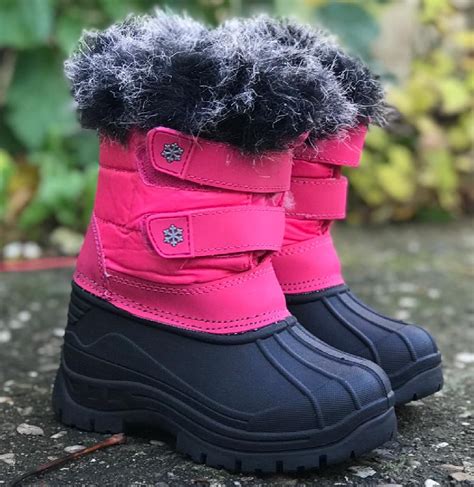 KIDS GIRLS FLAT WARM WINTER CHILDRENS fAUX FUR LINED PINK MUCKER SNOW BOOTS 6-2 | eBay