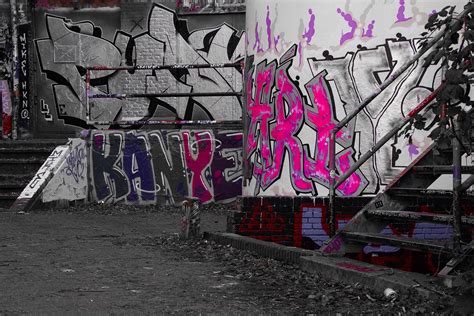 Urbex fotografie on Behance