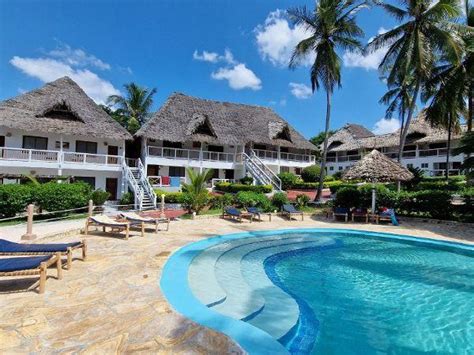 Paradise Beach Resort Zanzibar Package Specials | Dream World Adventures