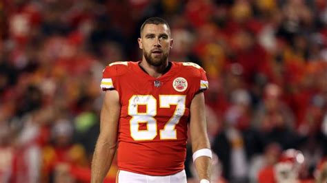 NFL Analyst: Travis Kelce's 'Best Days Are Behind Him'