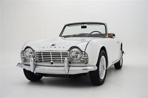 1961 Triumph TR4 | Classic & Collector Cars