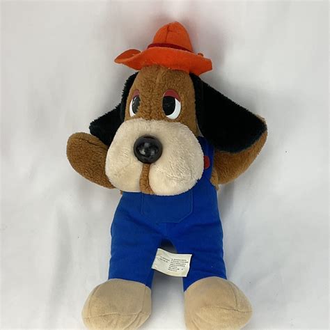 Mavin | Vintage Rare 1988 Showbiz Pizza Chuck E Cheese JASPER T JOWLS Dog Plush