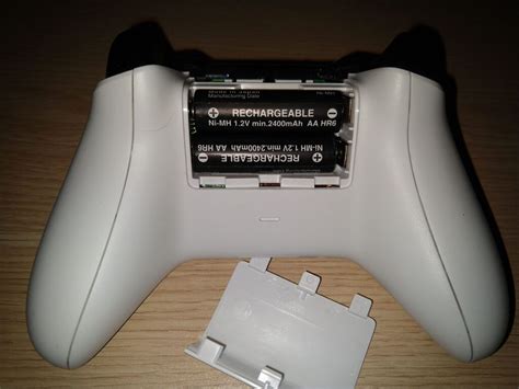 Xbox Series X Controller Uses AA Batteries, And Here's Why – Pokde.Net