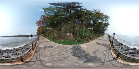 360° view of THALASSERY BEACH - Alamy